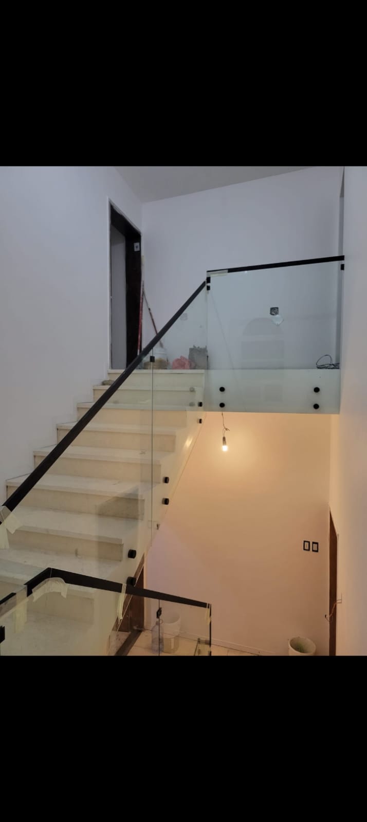 واجهات زجاجية